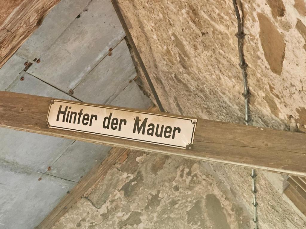 Certifikát, hodnocení, plakát nebo jiný dokument vystavený v ubytování Ferienwohnung ,,Hinter der Mauer''