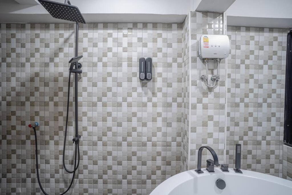 Koupelna v ubytování Buakhao Villa Pattaya Center 5 bedroom