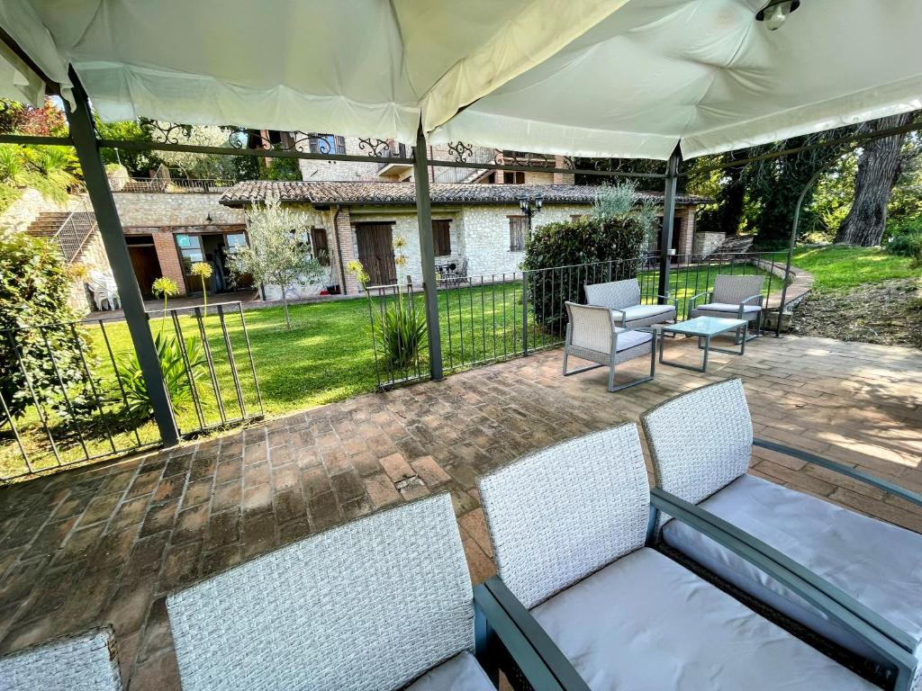 Foto sihtkohas Spoleto asuva majutusasutuse Spoleto apt 5 guests - With infinity pool, extensive grounds galeriist