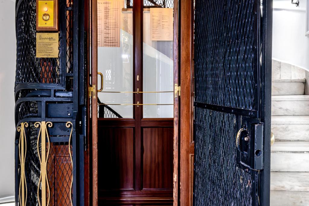 Belle Epoque Suites - Resim 10