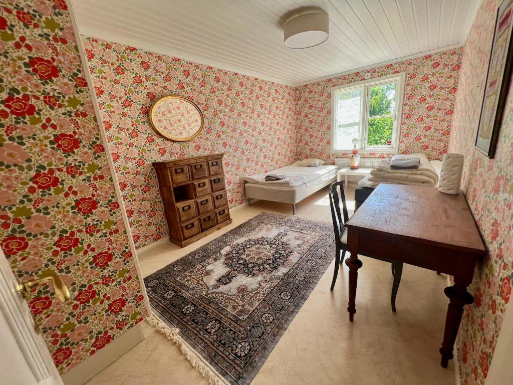 Fotografie z fotogalerie ubytování Idylliskt hus med sjöutsikt. v destinaci Östhammar