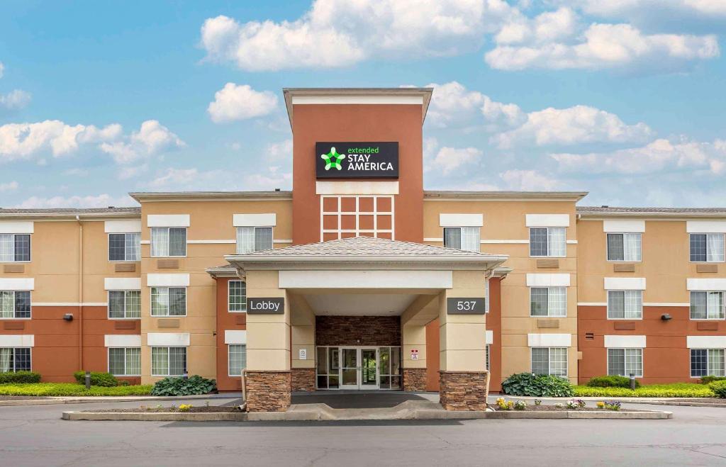 a hotel with a sign on the front of a building at Extended Stay America Suites - Philadelphia - Horsham - Dresher Rd in Horsham