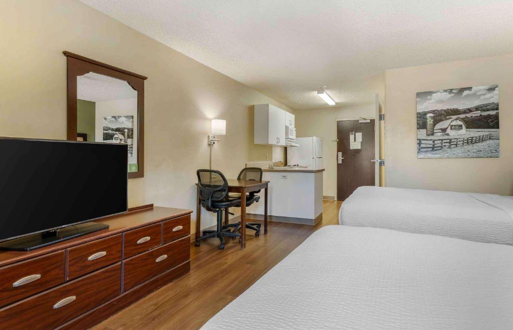 Extended Stay America Suites - Richmond - Hilltop Mall photo