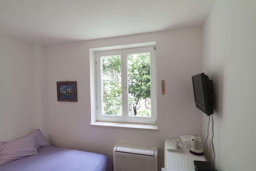 Suncana Apartments Dubrovnik - Habitación Individual Con Vista Al Jardín