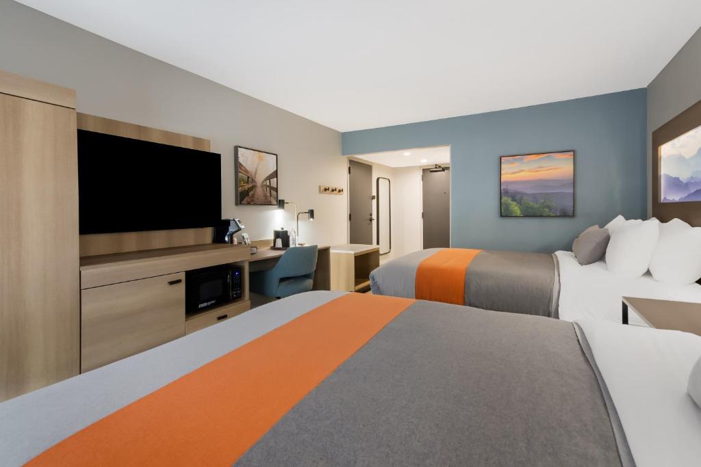 Graystone Lodge, Ascend Hotel Collection - Queen Room Met Twee Queensize Bedden - Niet -roken