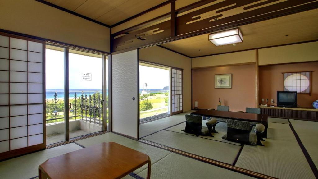 Fotografie z fotogalerie ubytování Hotel Nishinagato Resort v destinaci Takibe