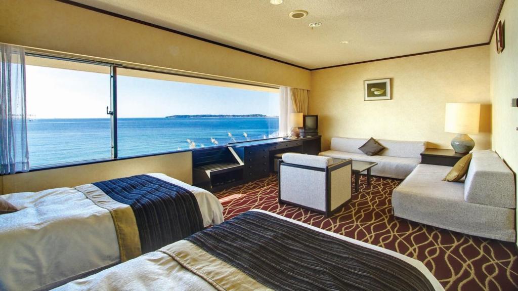 Posezení v ubytování Hotel Nishinagato Resort