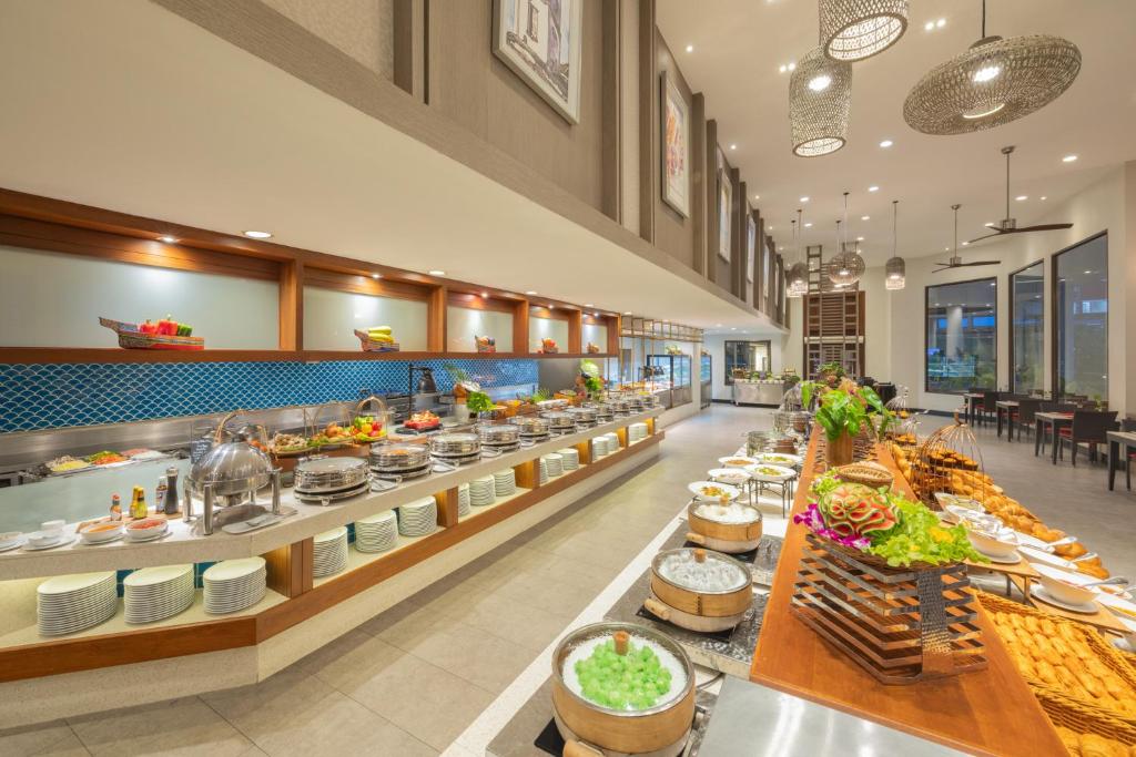 Deevana Plaza Phuket - SHA Extra Plus - Resim 15