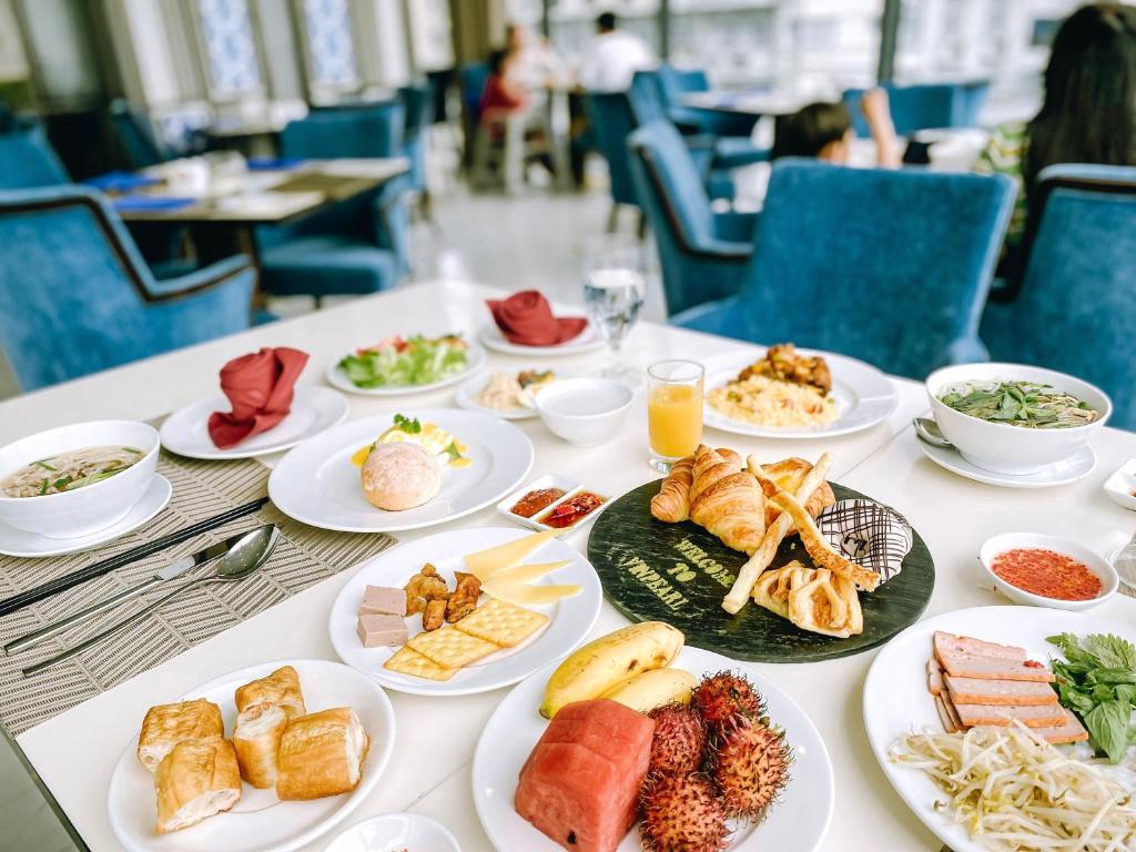 Đồ ăn tại/gần khách sạn