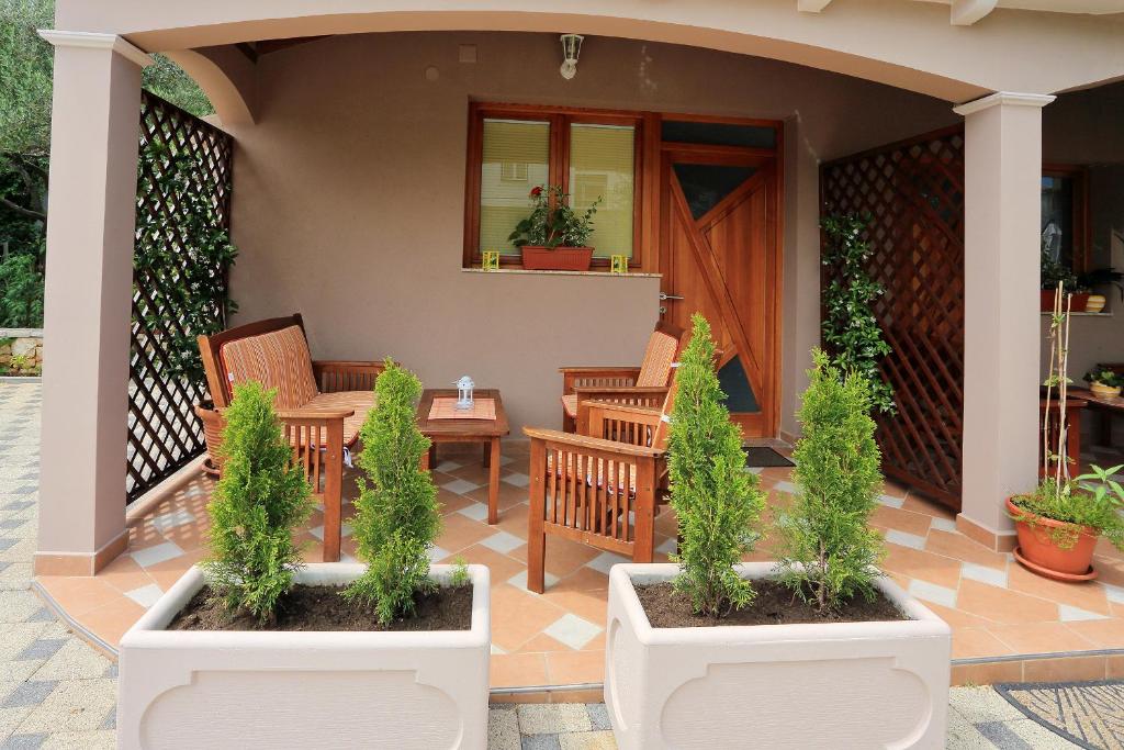 Zahrada ubytování Apartments Melita