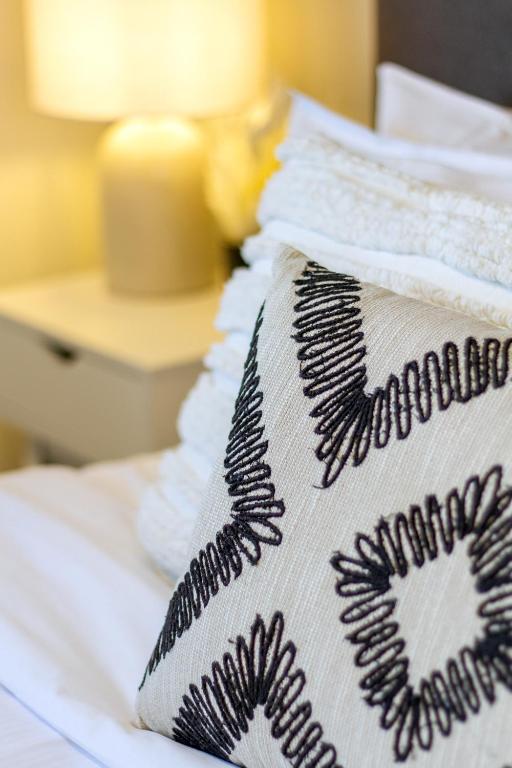 Central City Hideout, Location, Location! w/park - Resim 20