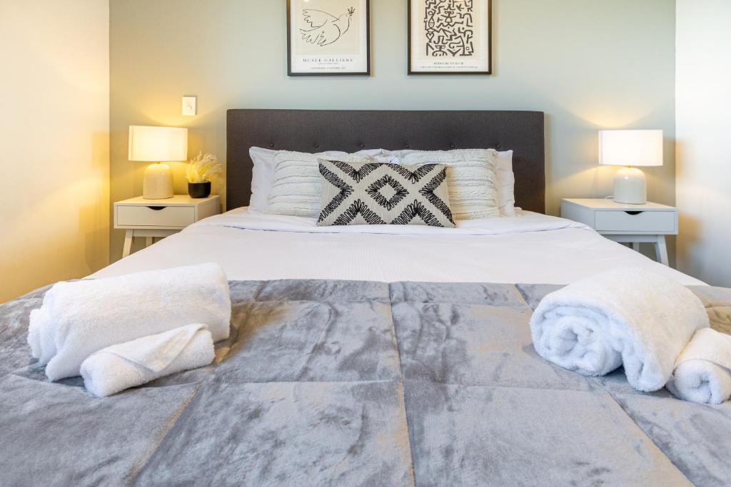 Central City Hideout, Location, Location! w/park - Resim 22