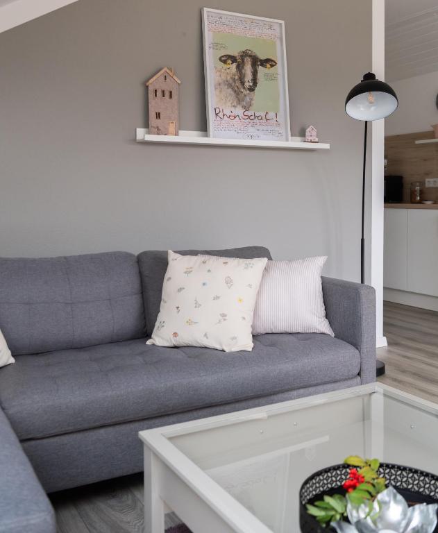 Posezení v ubytování fuldaliebe - Stadtnahe moderne Ferienwohnung in Fulda