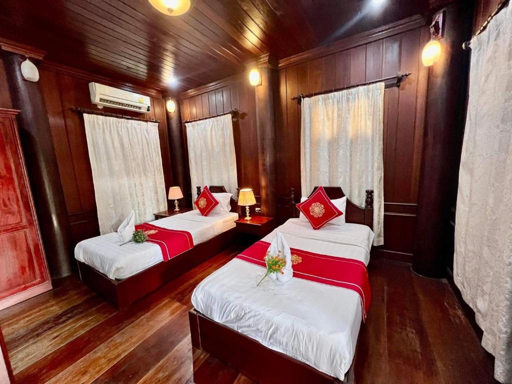 Villa Vieng Sa Vanh Hotel - Deluxe Twin Room