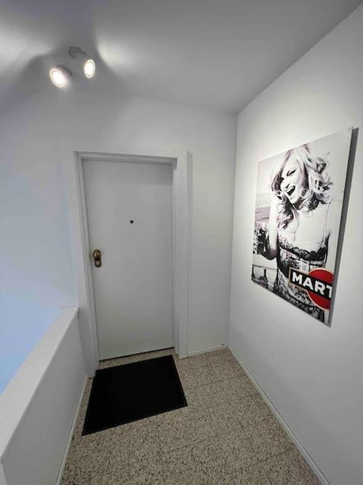 Fotografie z fotogalerie ubytování Charmant appartement au look design v destinaci Mons