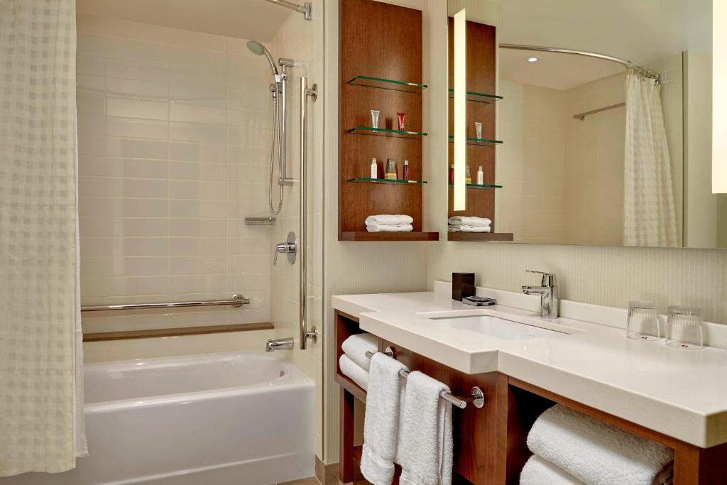 Calgary Airport Marriott In-Terminal Hotel - Resim 19