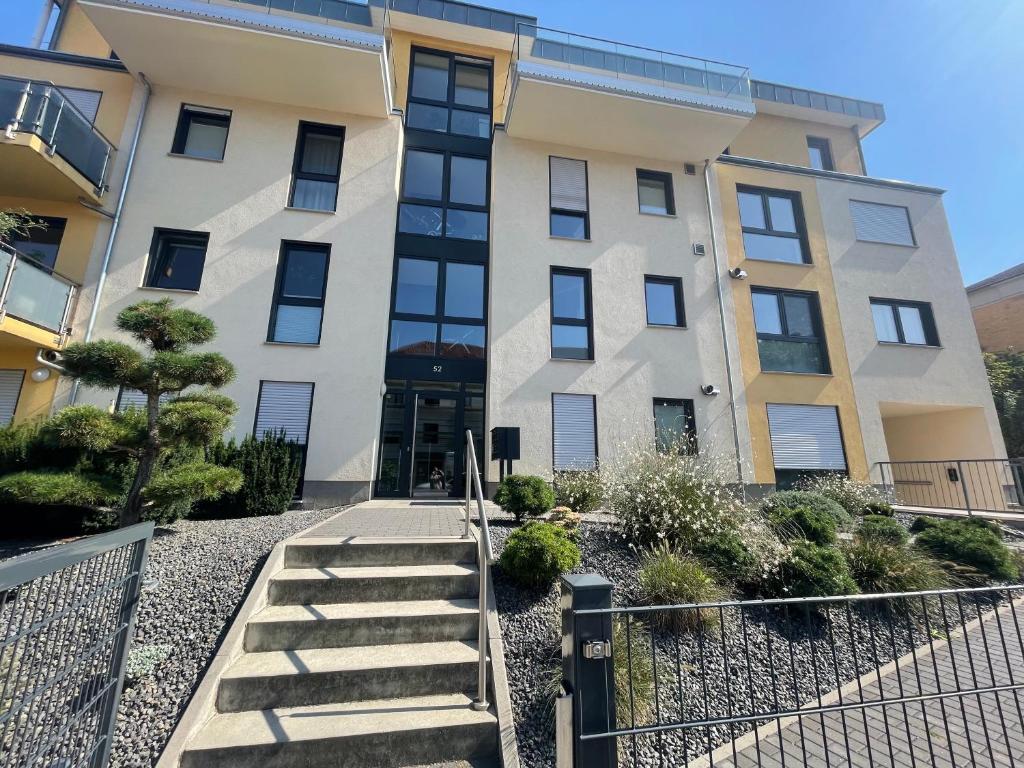 Luxury/Urban Penthouse - 15