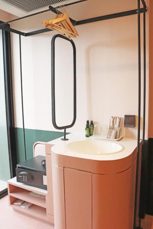 The Quarter Ratchathewi by UHG - Resim 44