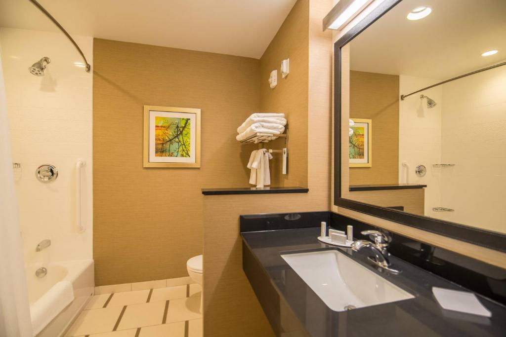 Fairfield Inn & Suites by Marriott Provo Orem - King Kamer Met 2 Kingsize Bedden