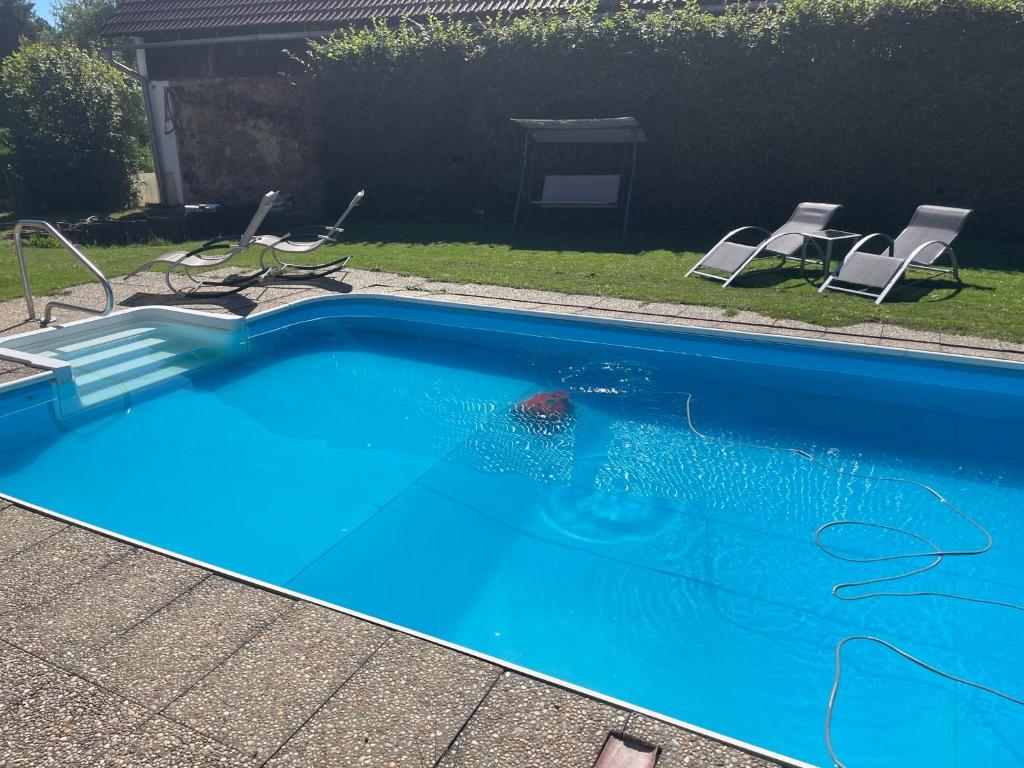 Bazén v ubytovaní Apartmán Beruška alebo v jeho blízkosti