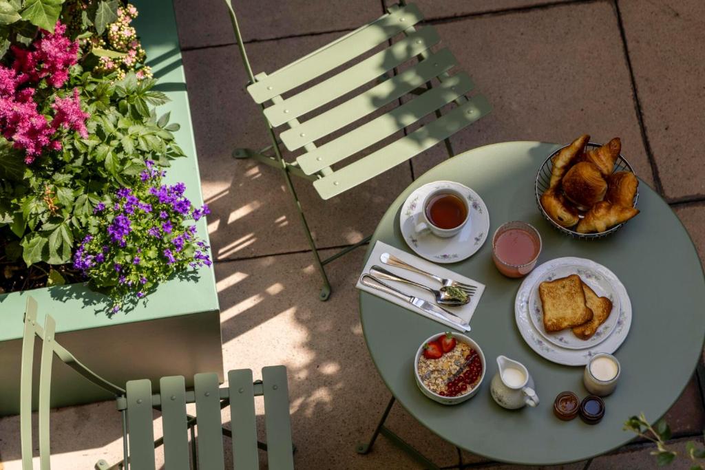 Hôtel Le Saint Gregoire - Resim 9