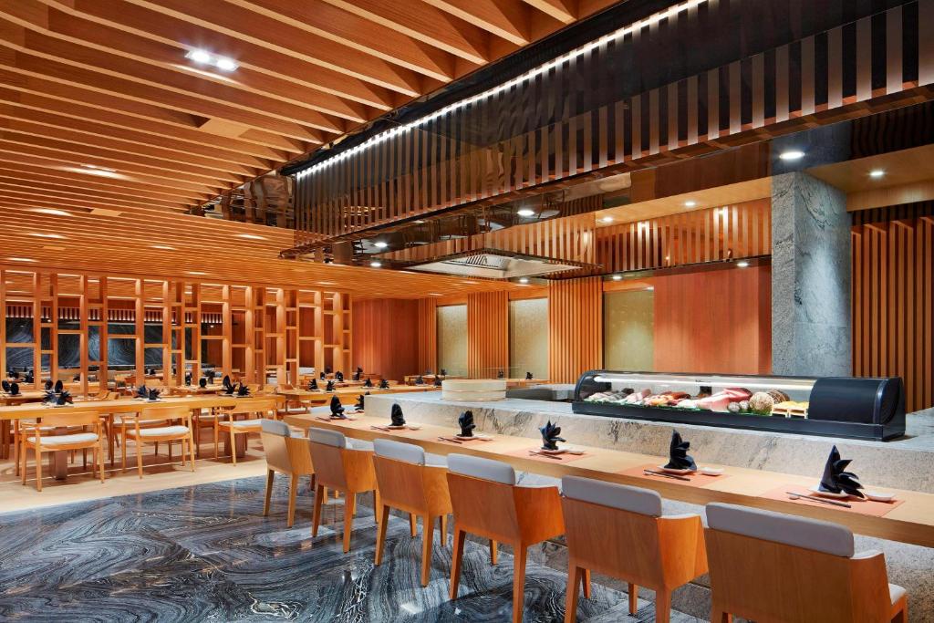 Restaurace v ubytování Sheraton Petaling Jaya Hotel
