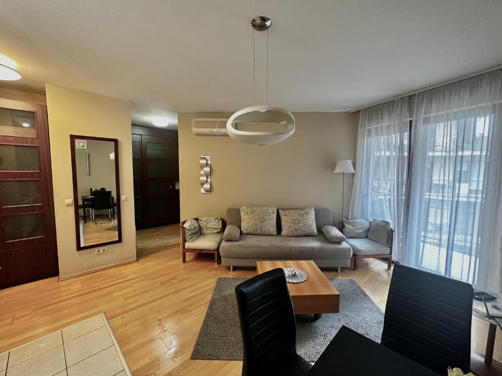 King Apartments - 