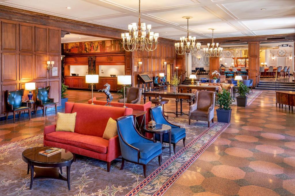 Hotel Roanoke & Conference Center, Curio Collection by Hilton - Queen Oda - Küvetli - Engelli Erişimine Uygun