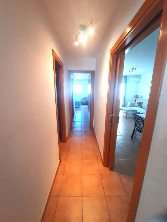 Zdjęcie z galerii obiektu Ático Conil AC-WIFI-PARKING - Solo parejas y familias w mieście Conil de la Frontera