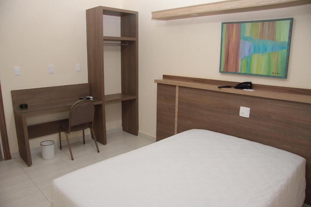  Prince Hotel