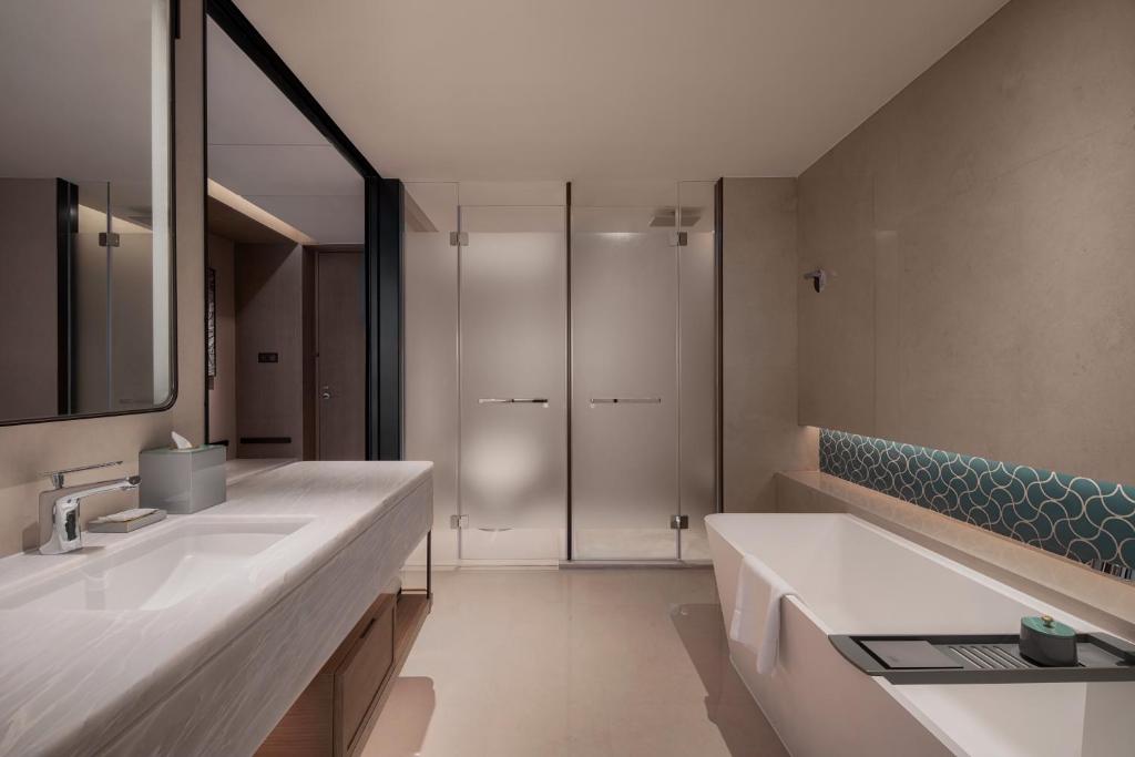 Koupelna v ubytování Shantou Marriott Hotel