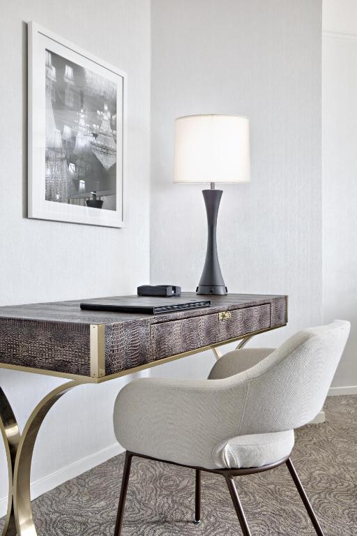 Amway Grand Plaza Hotel, Curio Collection by Hilton photo