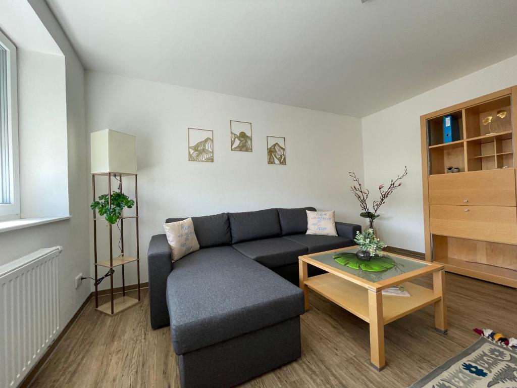 Posezení v ubytování AM Fleurystr, ALL NEW, komfortabel, ZENTRAL in Amberg!!!