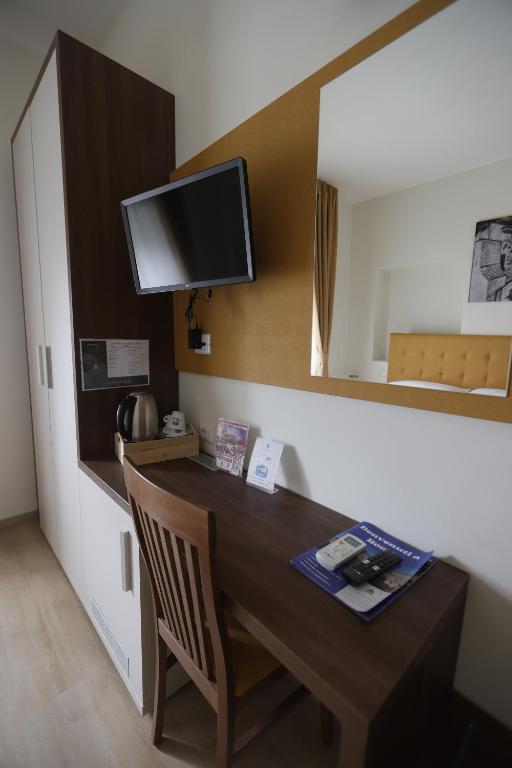 B&B A Picture of Rome - 15