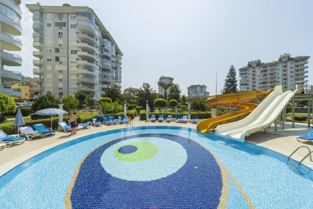 Piscina a Lovely Flat with Shared Pools in Alanya o a prop