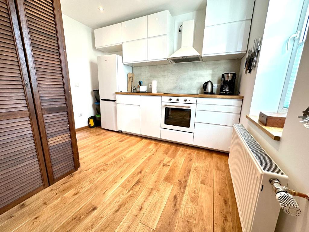 Kuchyň nebo kuchyňský kout v ubytování Ferienwohnung zur Hohe Str