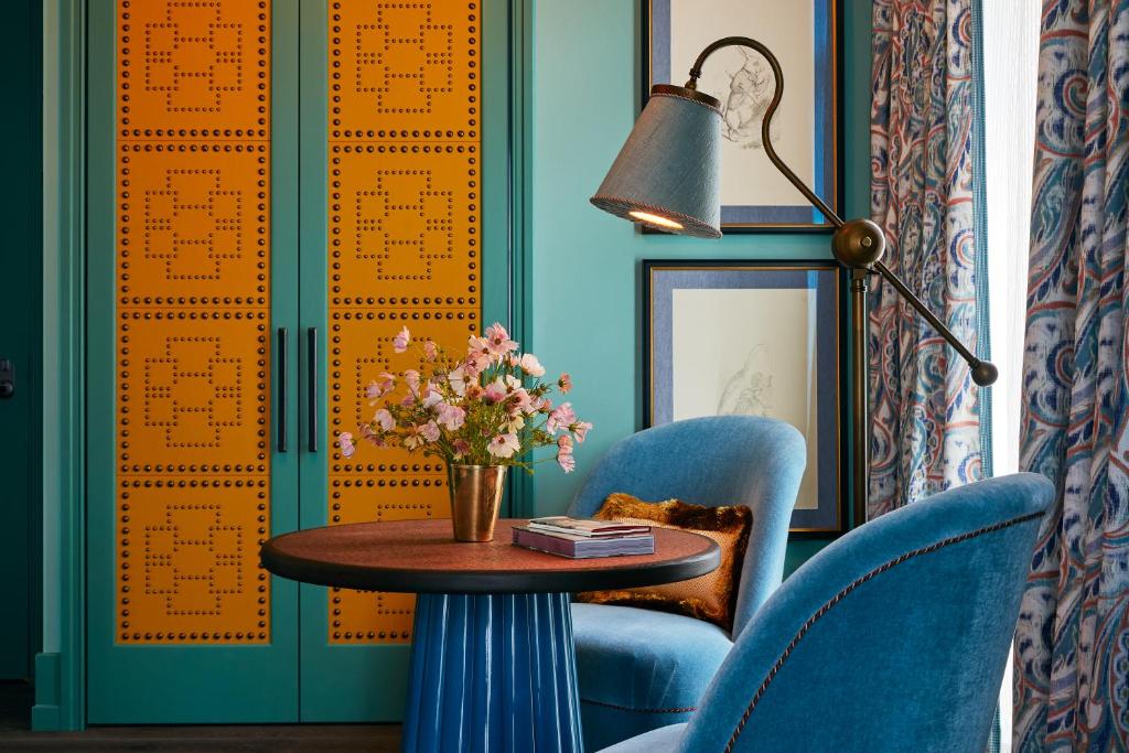 The Fifth Avenue Hotel - Hoek Koning