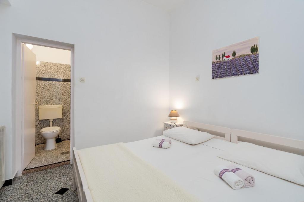 Koupelna v ubytování Apartments Family Gligora