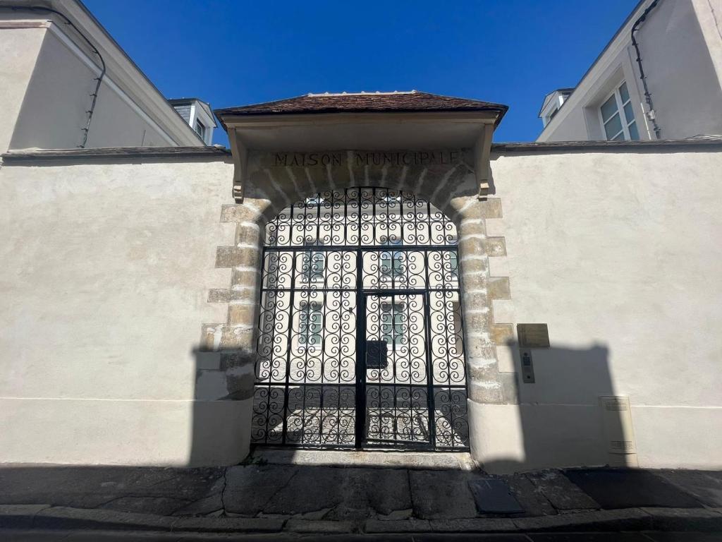 Fotografie z fotogalerie ubytování Le Laurencin Sens - Le Duplex - Cœur de ville v destinaci Sens