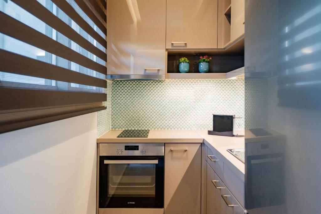 Iasmos Luxury Apartment - 5