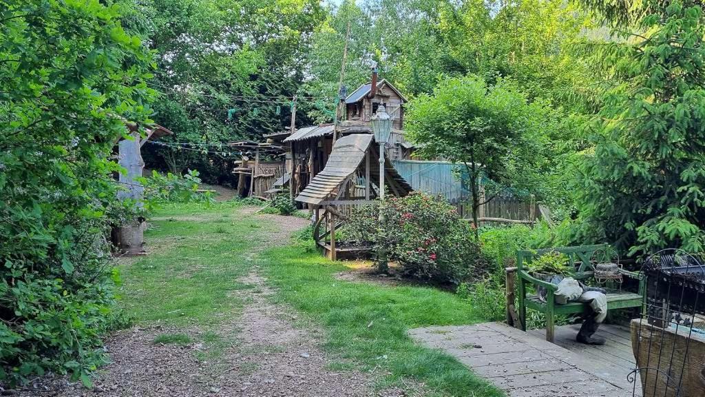 Zahrada ubytování Waldnest Odenwald - Waldhauszimmer