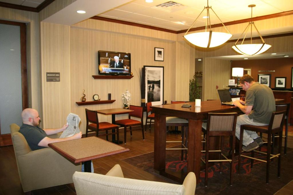 Hampton Inn Tomah photo