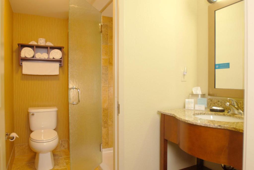 Hampton Inn Tomah photo