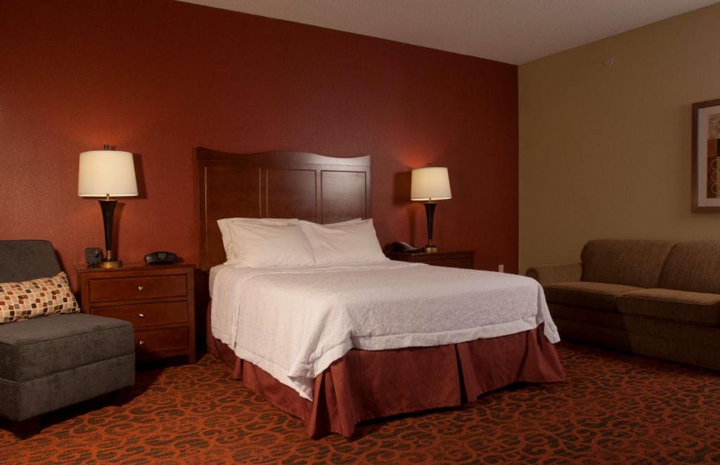 Hampton Inn Tomah photo