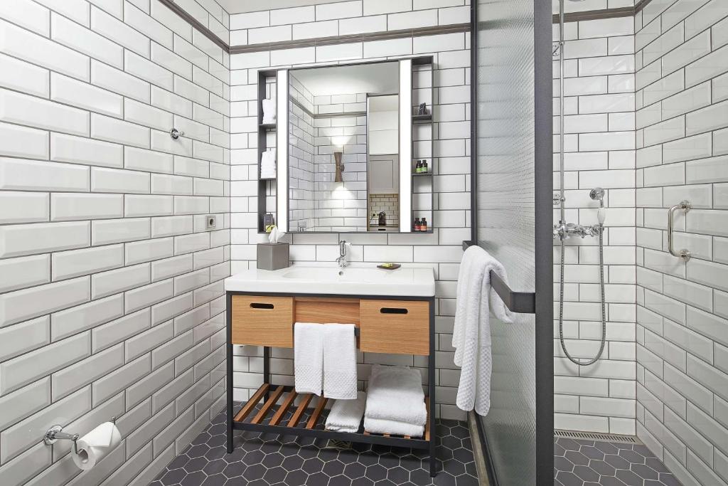 Canopy by Hilton Reykjavik City Centre - Resim 33