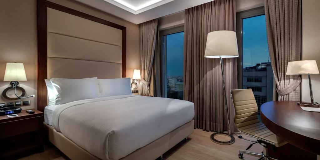 Cama o camas de una habitación en Doubletree By Hilton Istanbul Topkapi