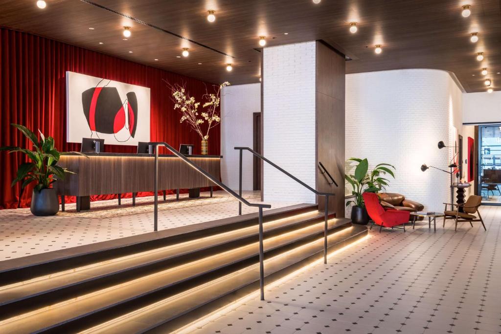 Canopy by Hilton Madrid Castellana - Resim 14