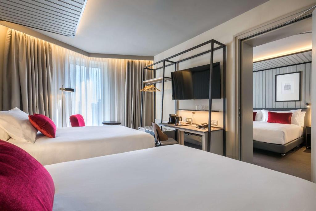 Canopy by Hilton Madrid Castellana - Resim 35