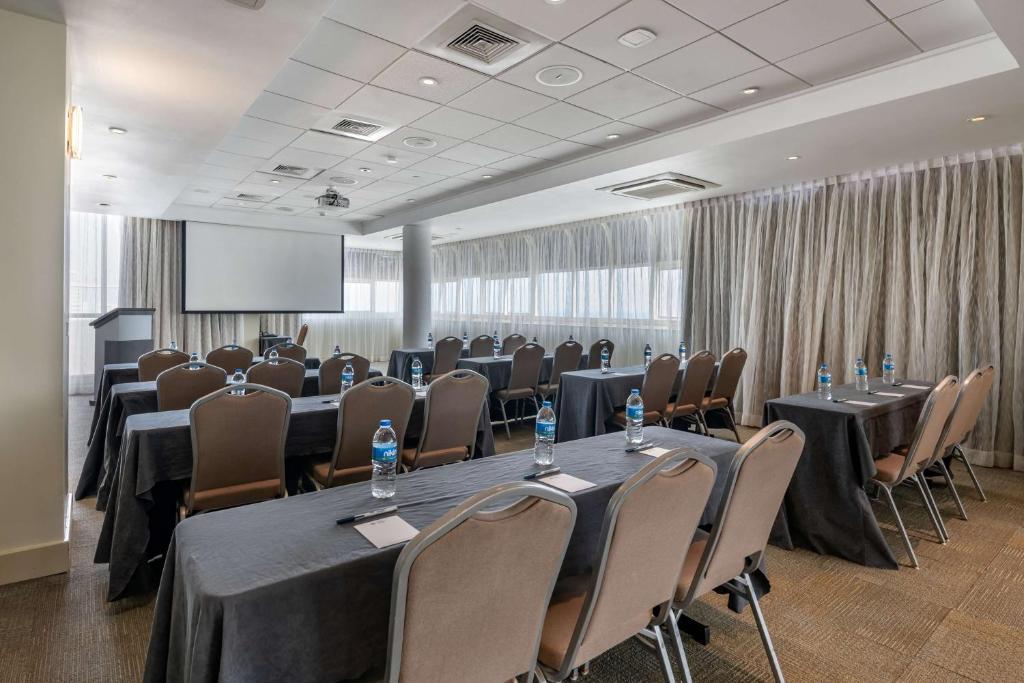 Konferenční prostory v ubytování Condado Palm Inn San Juan, Tapestry Collection by Hilton