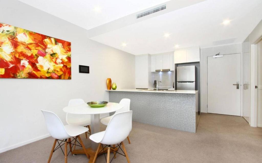IQ Smart Apartments 704 Braddon ACT - 